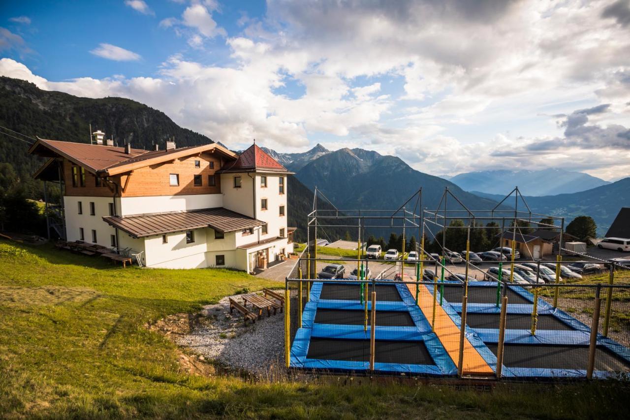 Berggasthof Hochzeigerhaus Йерценс Экстерьер фото