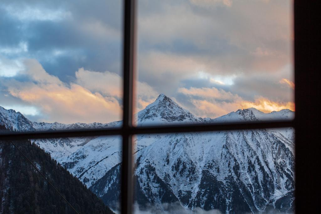Berggasthof Hochzeigerhaus Йерценс Экстерьер фото